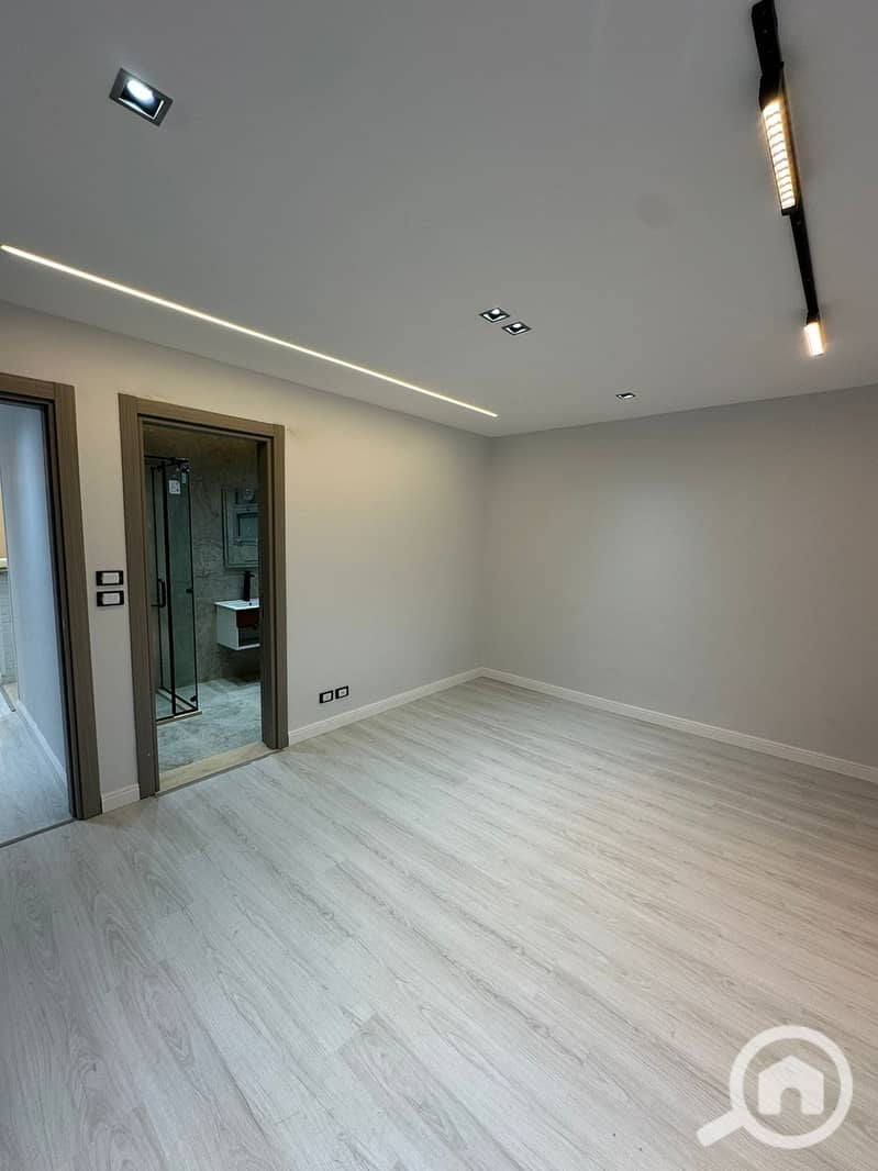 4 396dbeca-0552-4808-a6ec-0e891c09ef0e. jpg