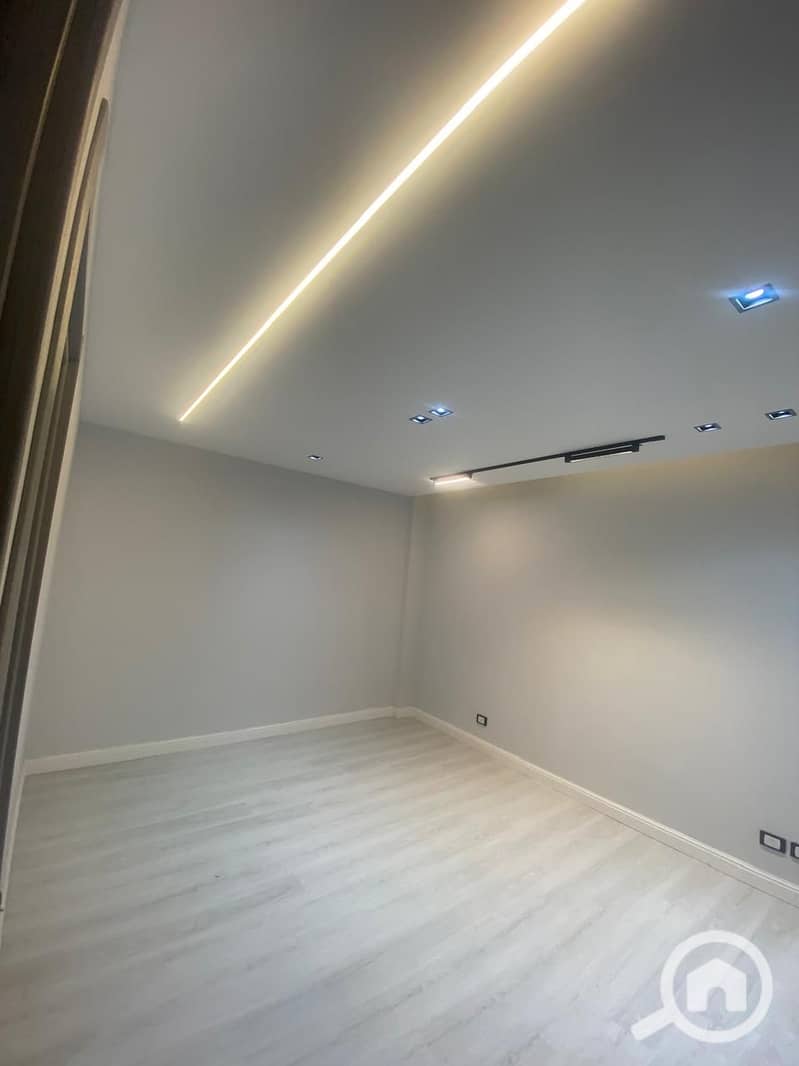 9 ce6675b1-0754-4bc6-abbe-88cdc97ab816. jpg