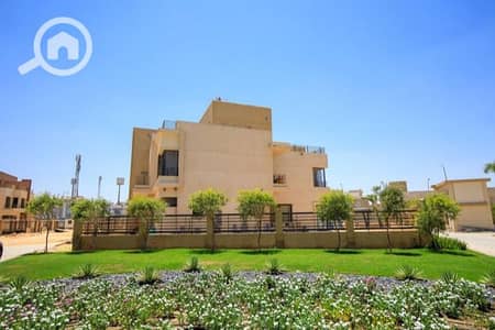 فیلا 6 غرف نوم للبيع في الشيخ زايد، الجيزة - IMG-20231129-WA0193. jpg