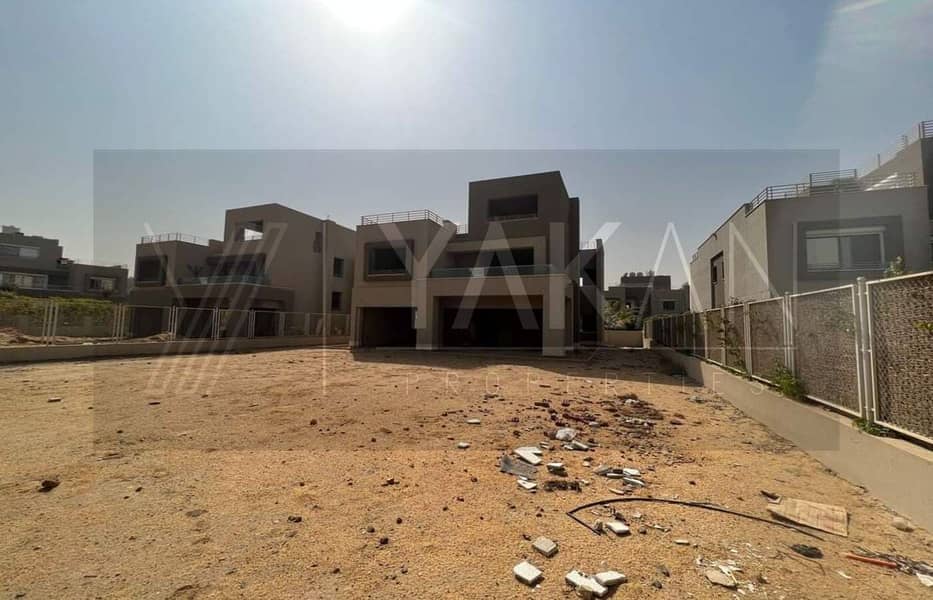 10 WhatsApp Image 2024-11-26 at 2.35. 59 PM (1). jpeg