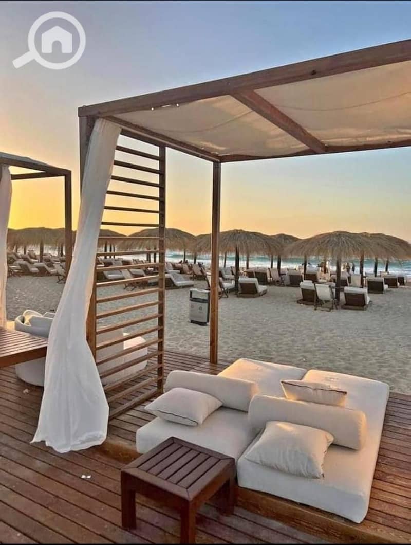 4 WhatsApp Image 2025-10-12 at 2.33. 39 PM (2). jpeg