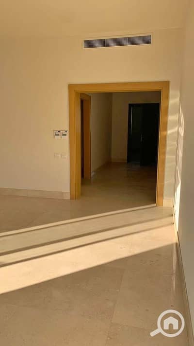 3 Bedroom Flat for Sale in Sheikh Zayed, Giza - 410569781_6171458946223840_8556060909299571109_n. jpg