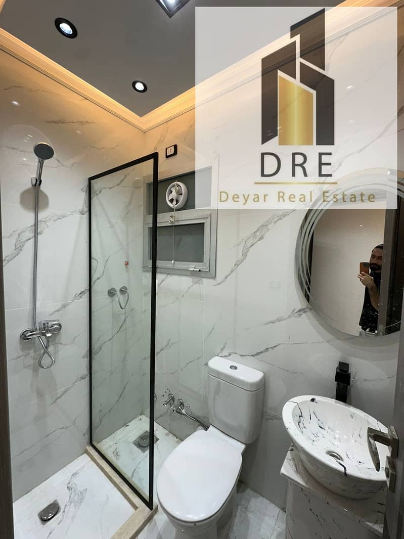 2 05a6e55a-a587-4232-9bf3-b2a38c4e0dc7. jpg