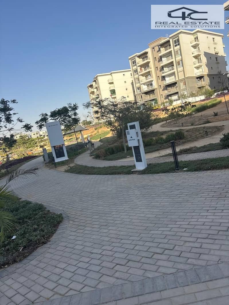 14 WhatsApp Image 2024-10-30 at 2.36. 51 PM (1). jpeg