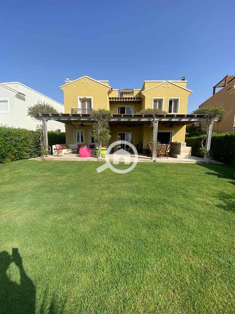 11 73d2bcfa-b079-43ef-8c0c-af2c45d4821a. jpg