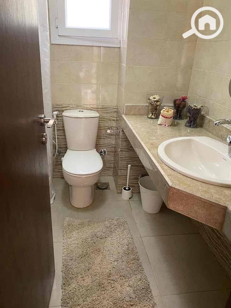 12 6dfaf6f5-06bd-4953-bd78-325426566eac. jpg