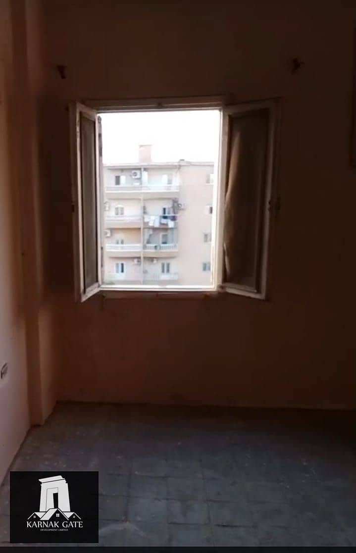 10 cbe053d8-d03d-406a-8715-05f8aa0f4815. jpg