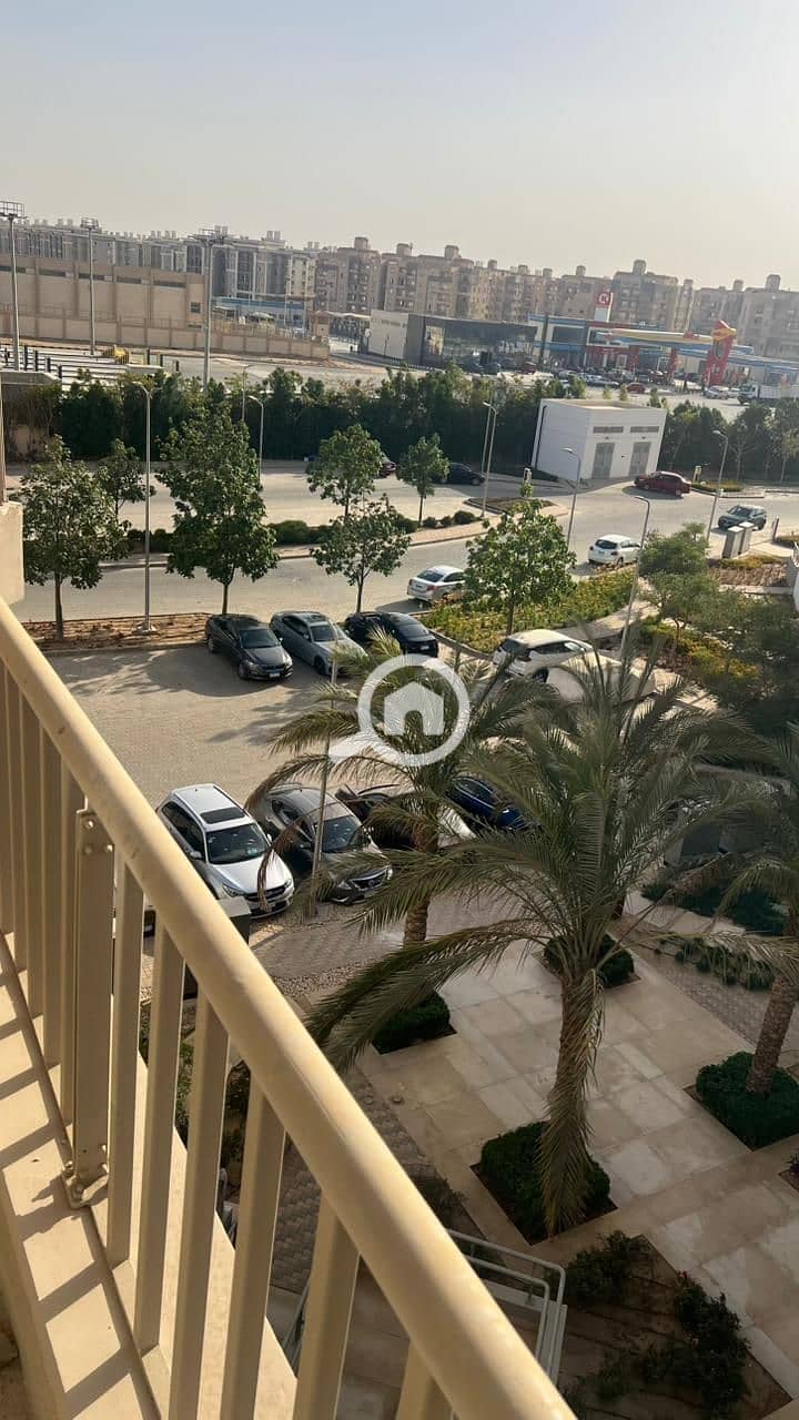 2 WhatsApp Image 2025-10-14 at 16.07. 19_bc035016. jpg