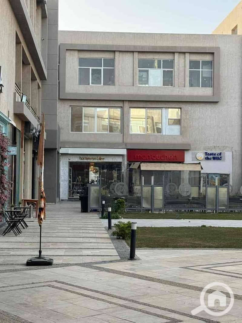 9 21592944-73a6-4e5b-ad4a-0dfde04effc5. jpg