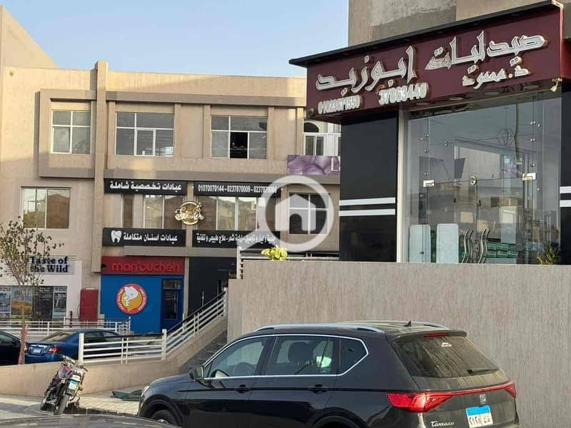 10 163ff258-521c-4ff3-9217-0d604fb8d268. jpg