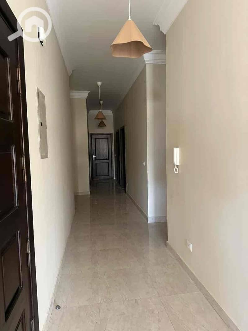 10 c3ca0b62-4284-405d-918a-5025af55e201. jpg