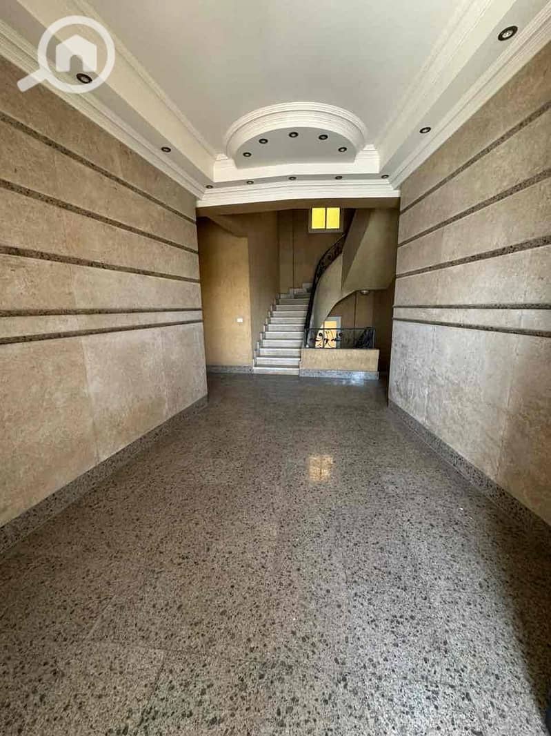 19 ac19b4ff-43fa-4cda-956f-6dca891c442e. jpg