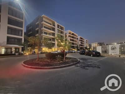 فلیٹ 3 غرف نوم للبيع في القاهرة الجديدة، القاهرة - شقه للبيع فرصه لقطه ريسيل من كمبوند taj city من مرحله Zone T