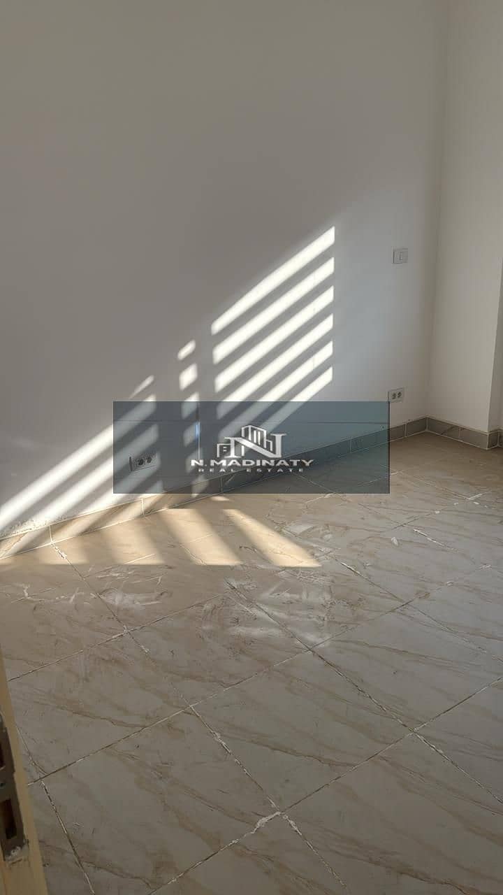 2 WhatsApp Image 2025-10-15 at 2.31. 49 AM (4). jpeg