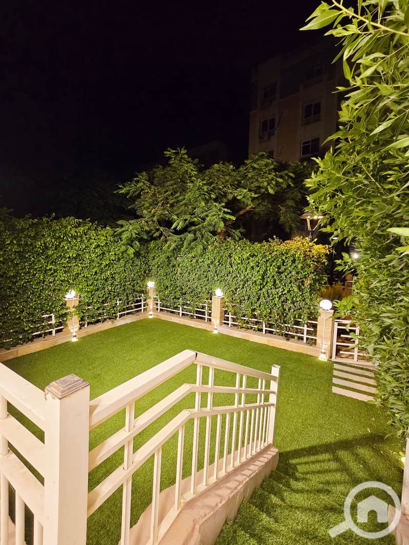 20251008_195455. jpg