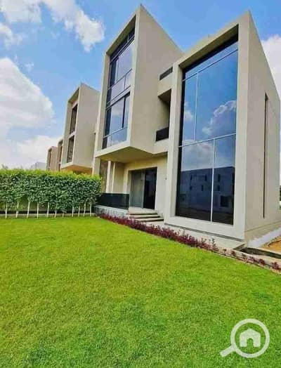 5 Bedroom Villa for Sale in Mostakbal City, Cairo - 1000649294. jpg