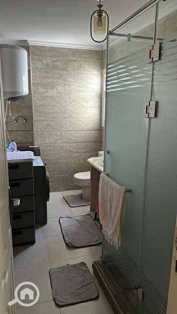 8 WhatsApp Image 2025-10-15 at 13.38. 09_d3a74b19. jpg