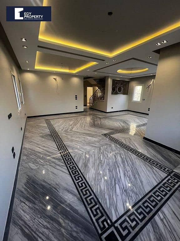 2-04482 (1). jpg 2-04482 (1). jpg