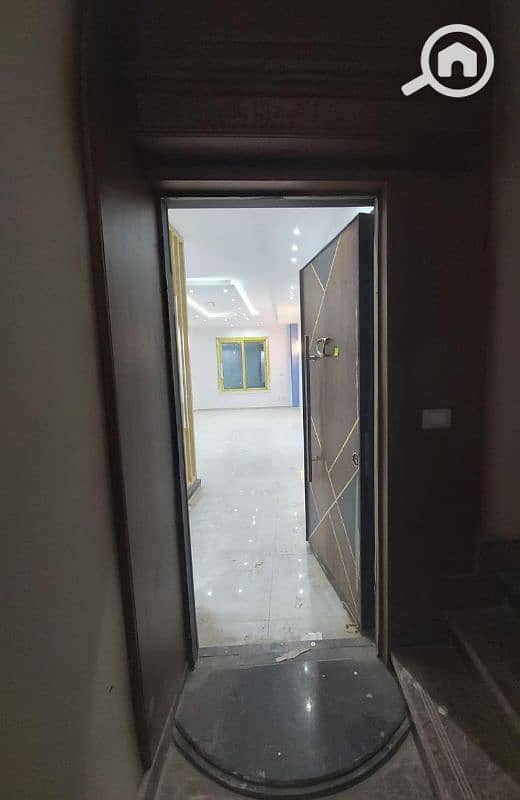 للشركات شقه للايجار 250م بقلب التجمع الخامس موقع مميز وسعر رائع للشركات شقه للايجار 250م بقلب التجمع الخامس موقع مميز وسعر رائع