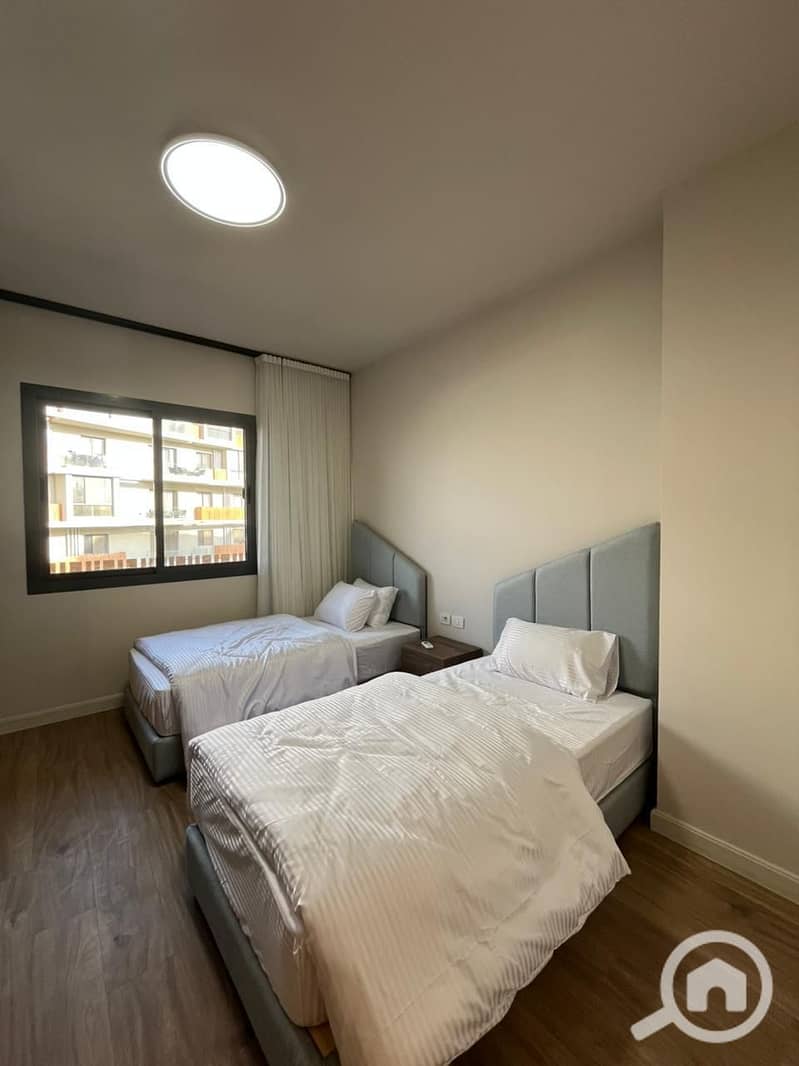 7 WhatsApp Image 2025-10-15 at 12.12. 11 (2). jpeg