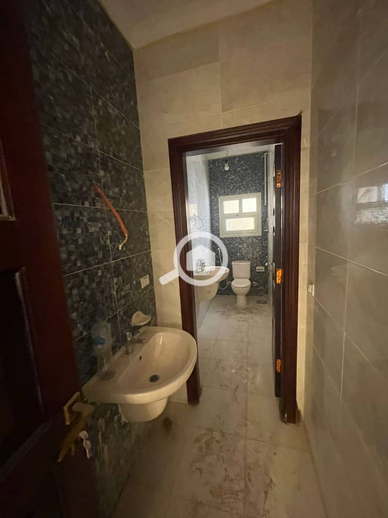 4 WhatsApp Image 2025-10-14 at 5.56. 48 PM. jpeg