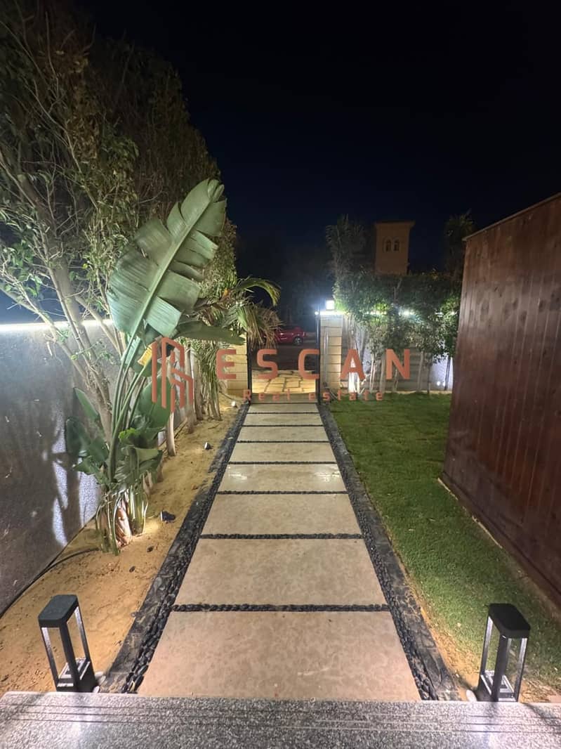 7 U343865 (30). jpeg