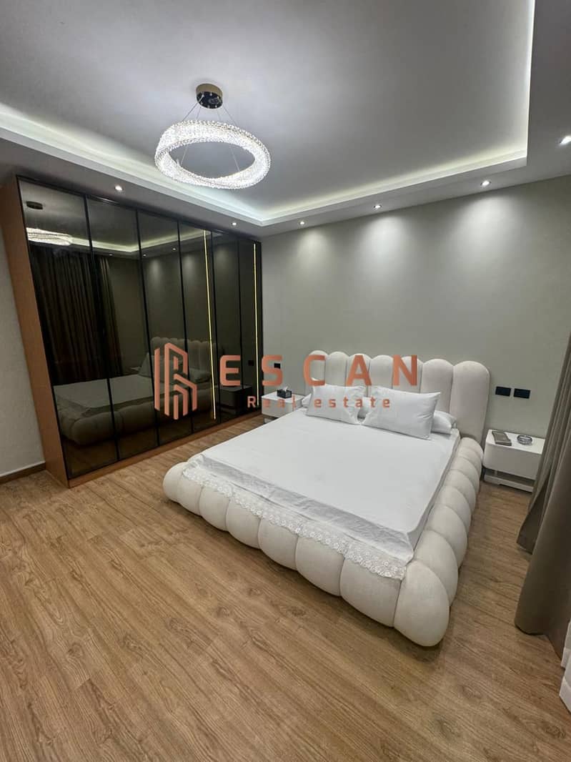 12 U343865 (24). jpeg