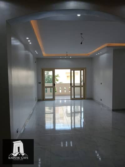 3 Bedroom Flat for Sale in Sheikh Zayed, Giza - 7bbe54ef-b507-4728-b8c1-8df0e9f2f899. jpg