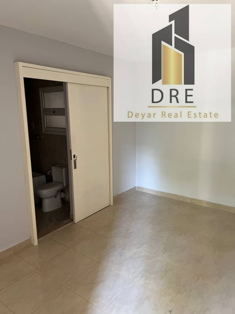 10 ab8b5fd6-252c-4b56-a445-72ebfad0d6fb. jpg