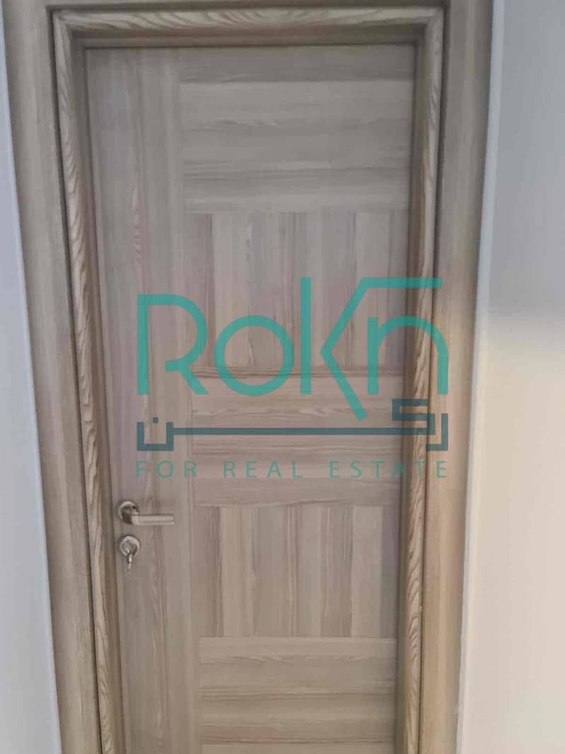 4 6d1227f5-f126-478c-a763-0495897446b8. jpg