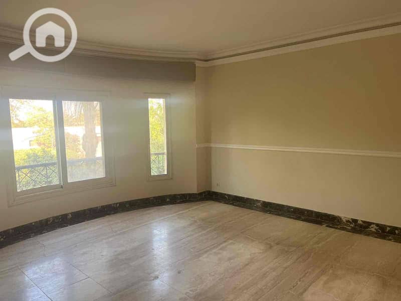 8 1e993c9c-1d44-4cde-b2f8-69e299eff4ee. jpg