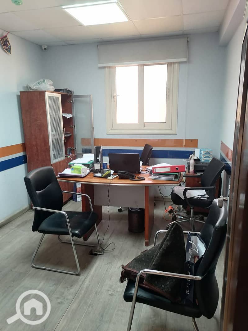 3 WhatsApp Image 2025-10-15 at 3.44. 50 PM (1). jpeg