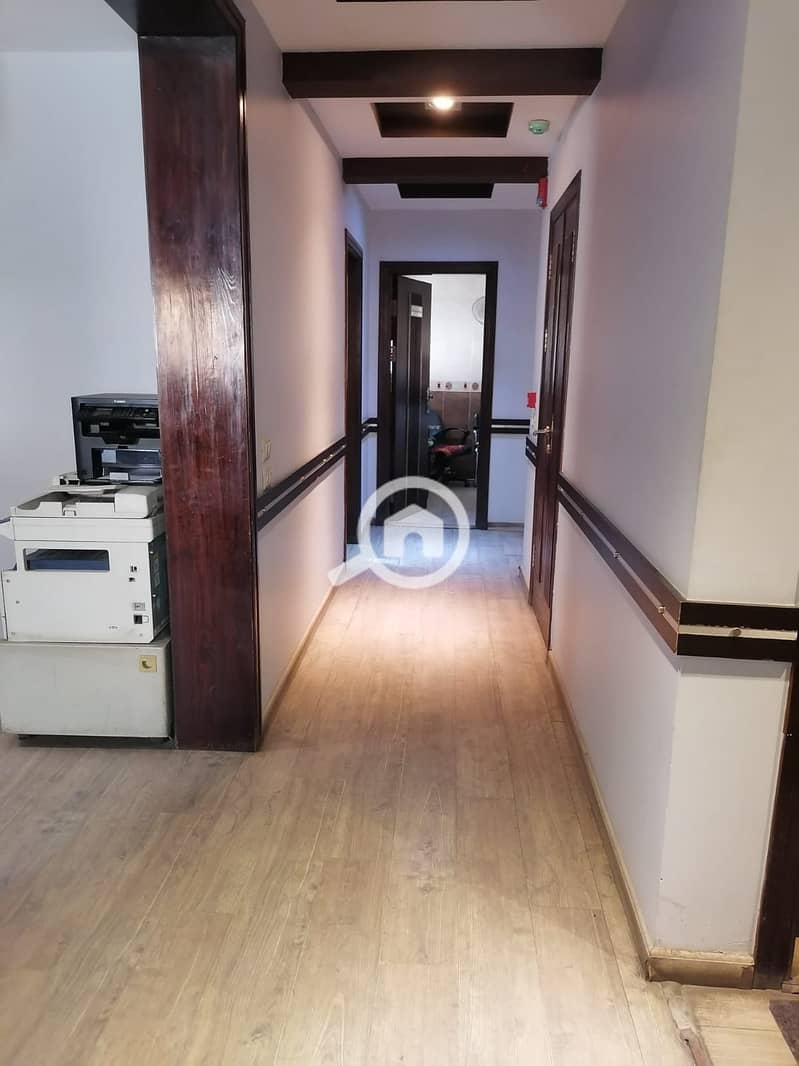 9 WhatsApp Image 2025-10-15 at 3.44. 49 PM. jpeg