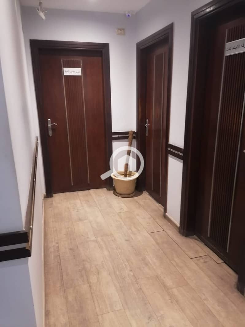 14 WhatsApp Image 2025-10-15 at 3.44. 46 PM (5). jpeg