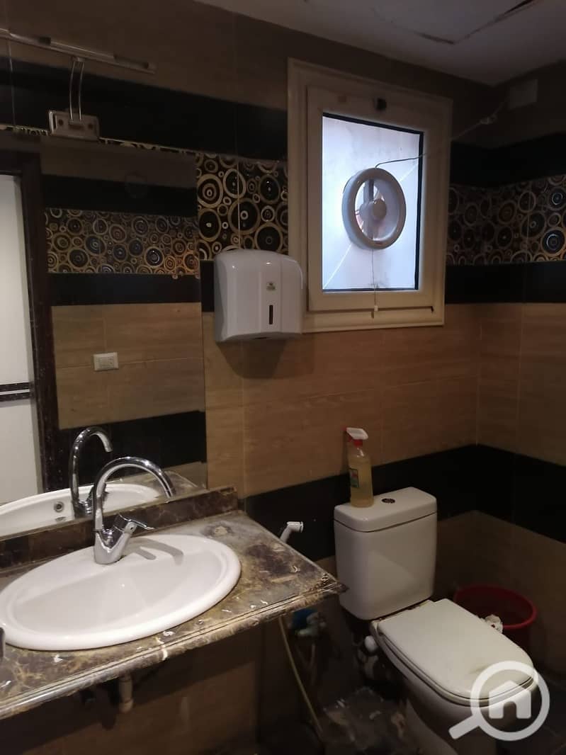 32 WhatsApp Image 2025-10-15 at 3.44. 48 PM (3). jpeg