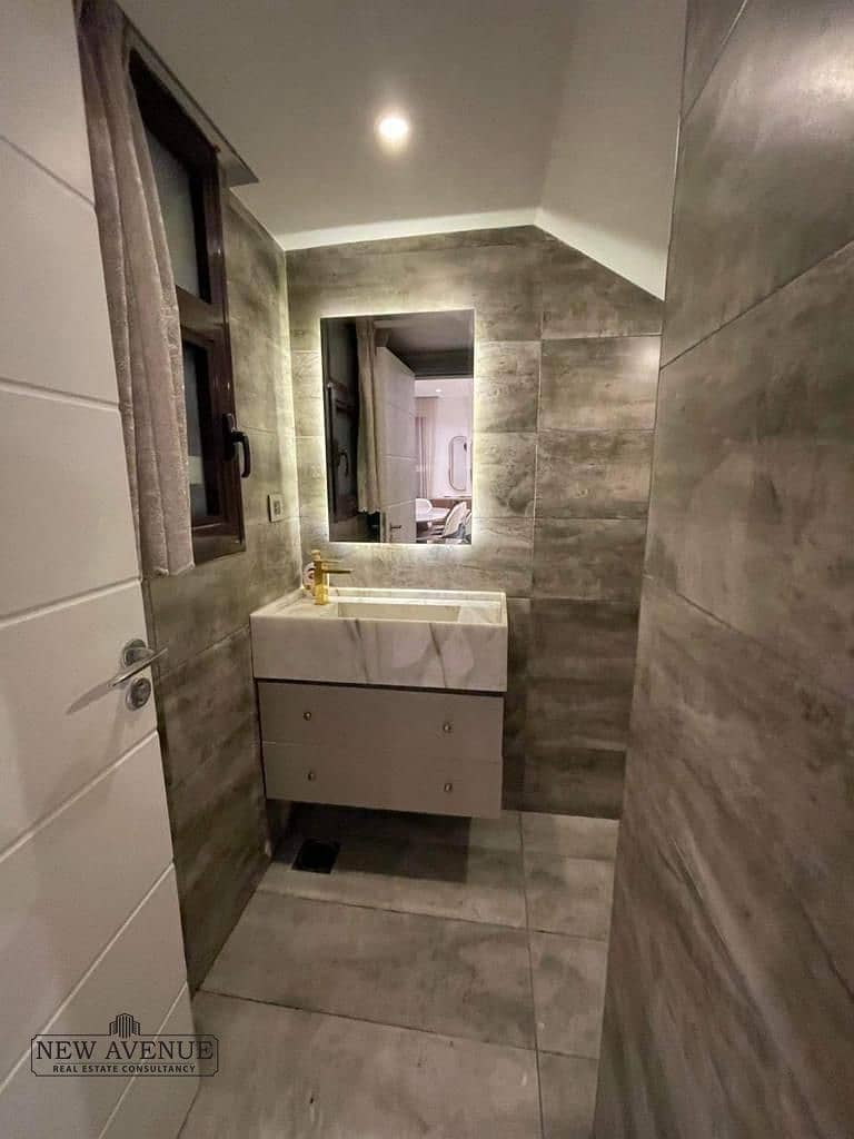 9 WhatsApp Image 2025-10-12 at 15.31. 50 (3). jpeg