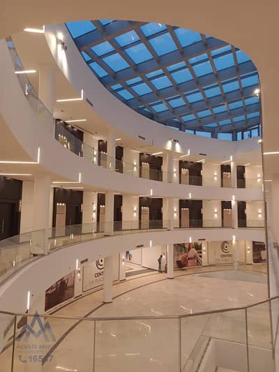 Office for Sale in New Cairo, Cairo - مكتب إداري 148م فوري متشطب بالتكييفات بدخل شهري (1). jpeg