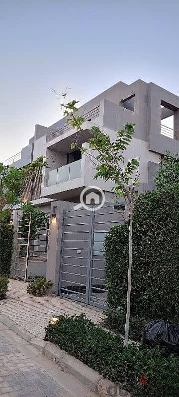 توين هاوس 3 غرف نوم للبيع في الشيخ زايد، الجيزة - IMG-20250701-WA0065. jpg