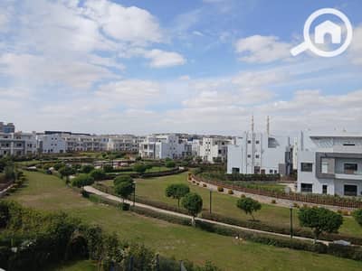 4 Bedroom Villa for Sale in Shorouk City, Cairo - WhatsApp Image 2025-02-23 at 12.54. 36_0d151b04. jpg