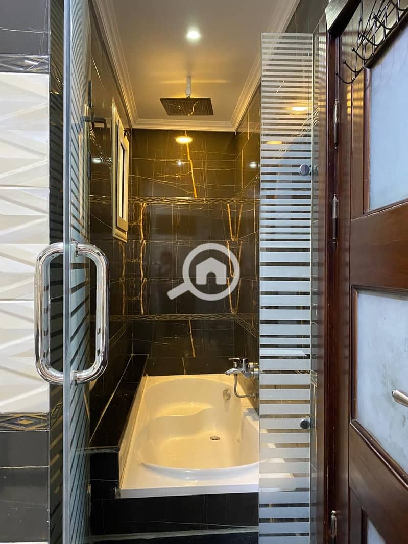 3 09a67c7a-31c6-4a0d-849d-77dd4c789c7b. jpeg