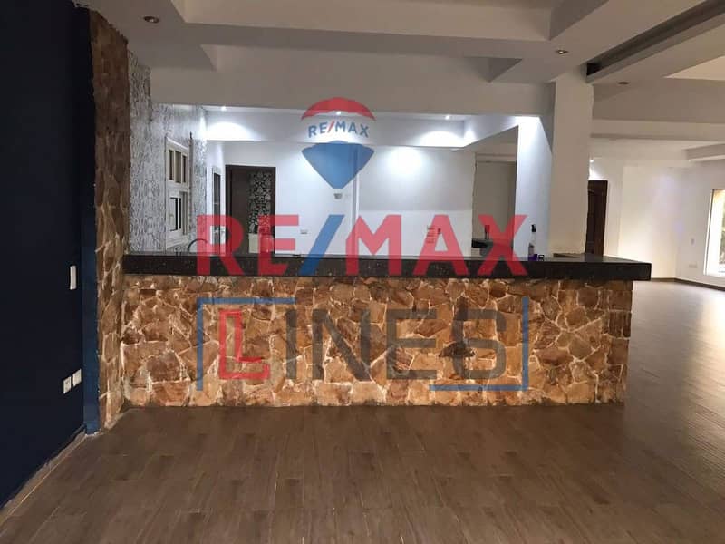 2 WhatsApp Image 2025-10-14 at 14.40. 37 (1). jpeg