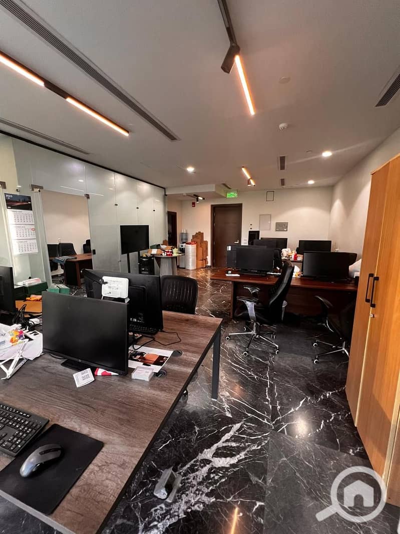 3 857cb92e-6e40-48c2-8146-1d838f1662e2. jpeg