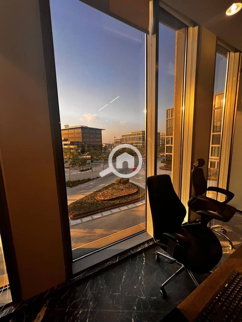 6 e210ab17-e0d1-4a68-8401-6ccae73eaebc. jpeg