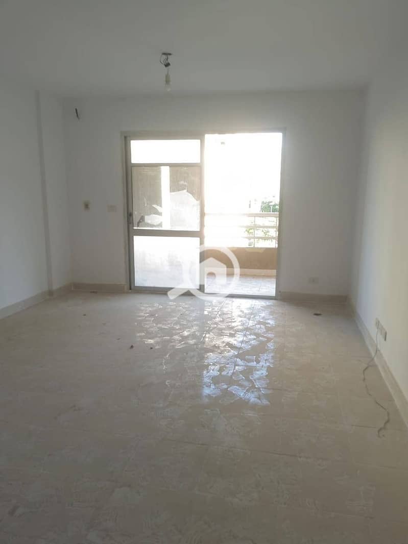 2 5bf62c08-2036-4c1c-bcc9-0faf9583a74e. jpeg