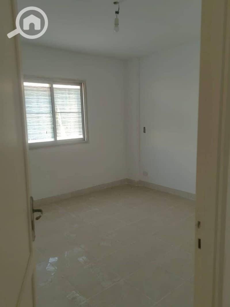 4 8bb779dd-3e0d-4d00-9b1a-69c768f18082. jpeg