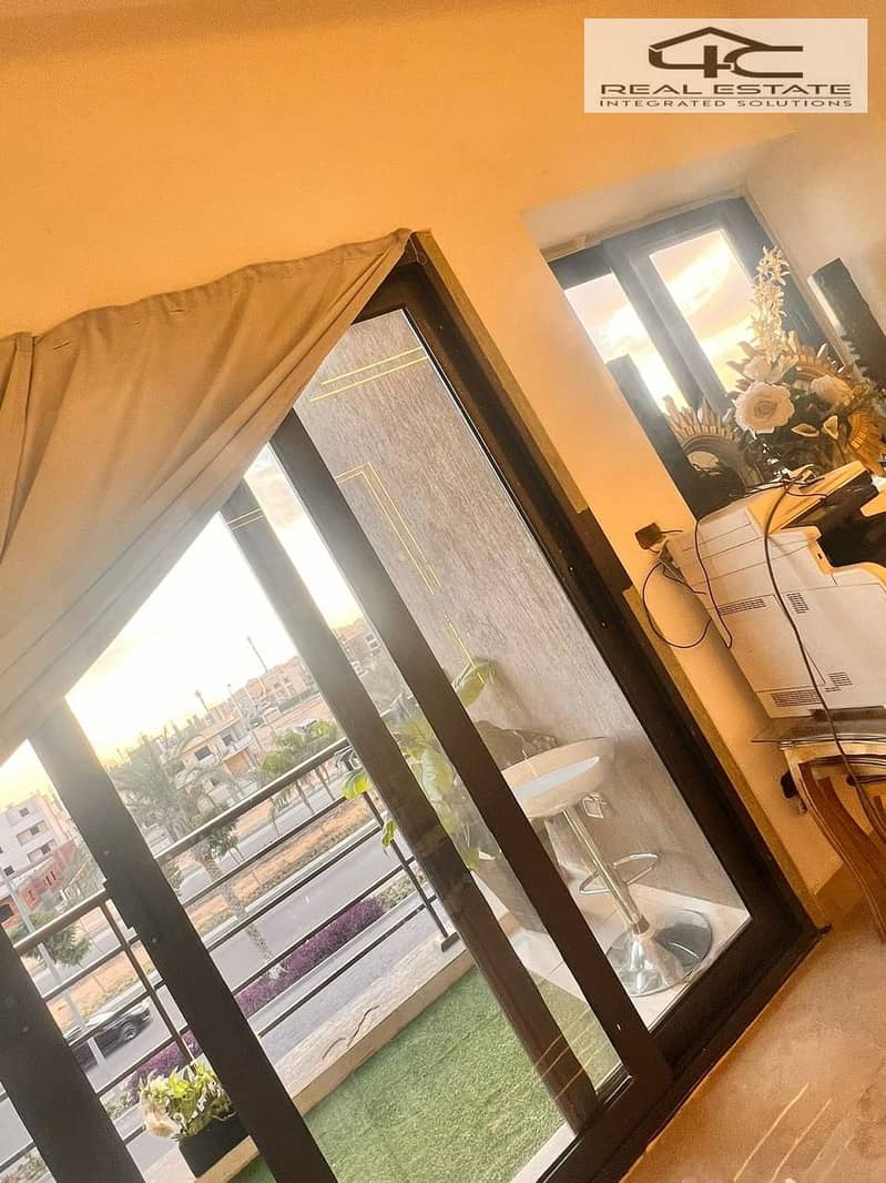 3 WhatsApp Image 2025-10-15 at 15.43. 03 (1). jpeg