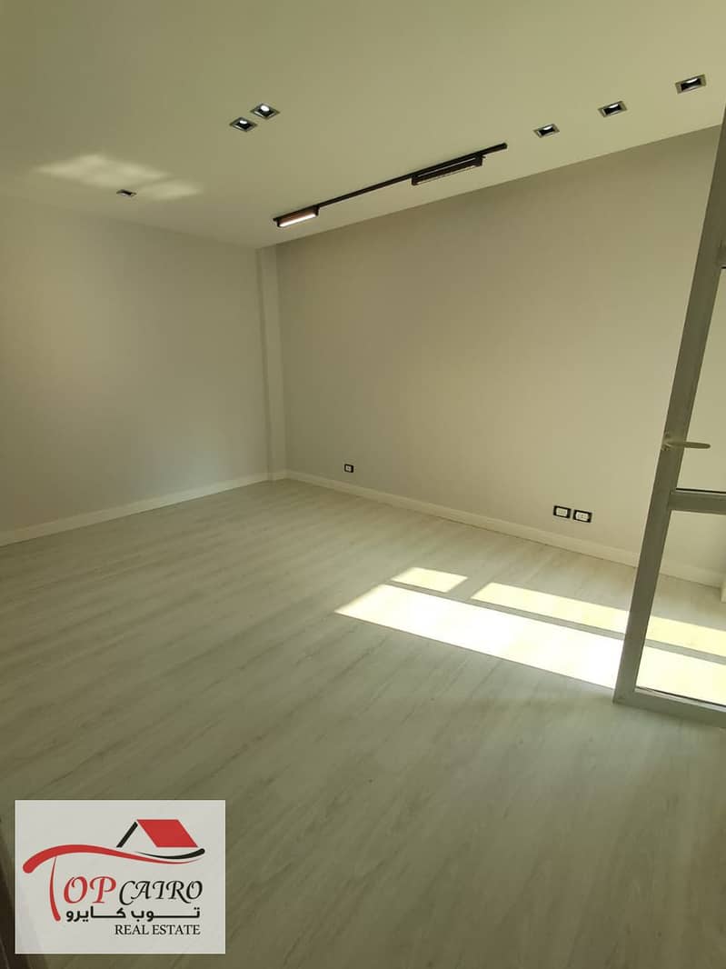 10 WhatsApp Image 2025-10-15 at 2.52. 59 PM (1). jpeg