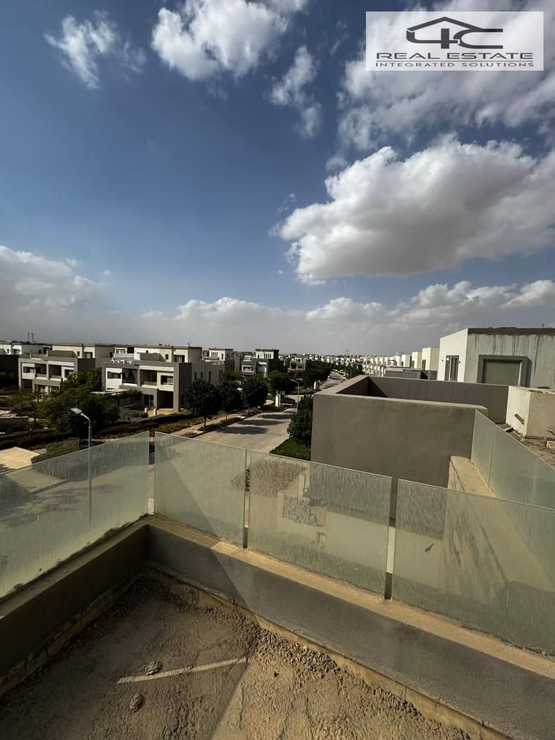 10 WhatsApp Image 2025-10-08 at 2.11. 02 PM. jpeg