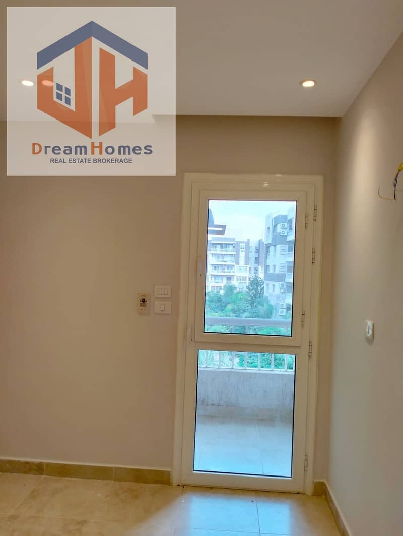 15 WhatsApp Image 2025-10-15 at 16.24. 57_4f3867fe. jpg