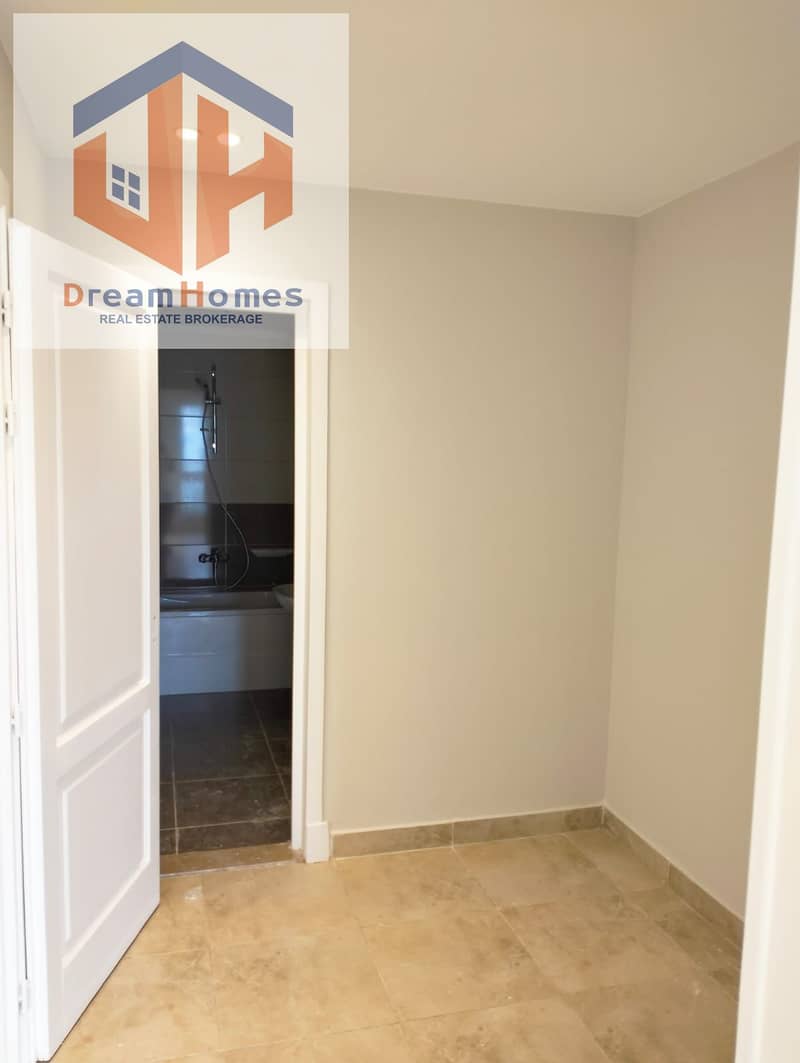 16 WhatsApp Image 2025-10-15 at 16.24. 59_630528a4. jpg